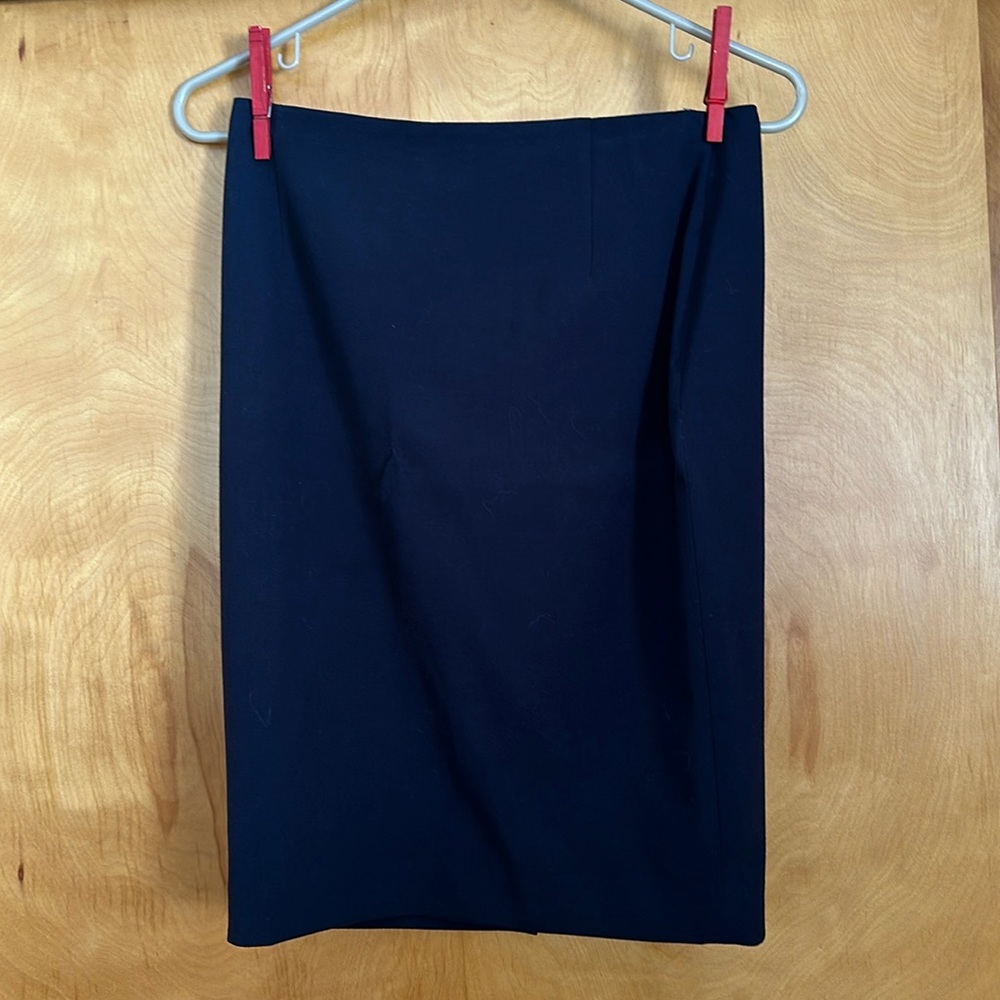 Tahari pencil skirt, dress skirt, suit skirt, royal blue, size 2